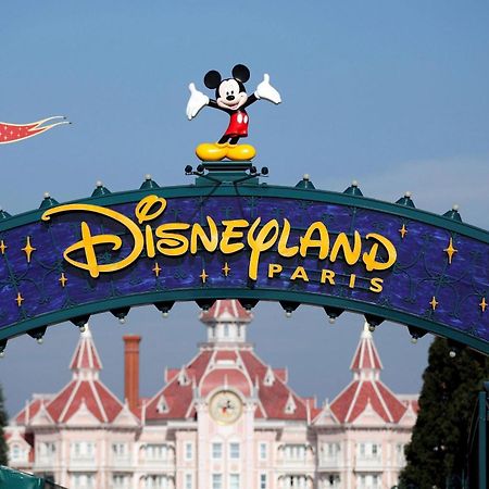 Appartement 4 , Disneyland - Parking Gratuit - Maison Des Platanes Meaux Eksteriør bilde